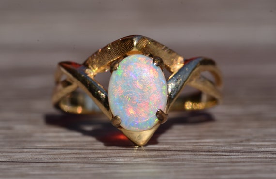 Australian Opal Ring In Yellow Gold