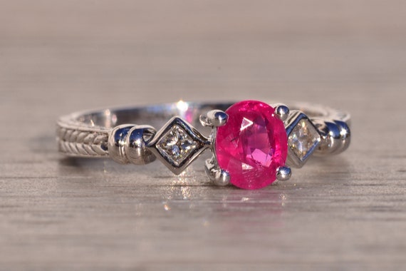 Oval Natural Ruby and Natural Diamond Ring in Whi… - image 5