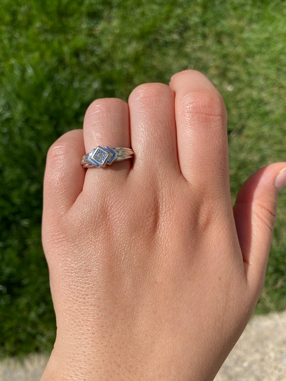 Modern Minimalist Ring in 14 Karat White Gold - image 6