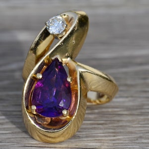 Ladies 14K Mid Century Modern Amethyst and Diamond Cocktail Ring image 2