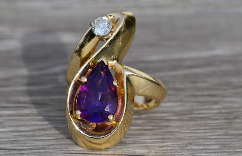 Ladies 14K Mid Century Modern Amethyst and Diamond Cocktail Ring image 2