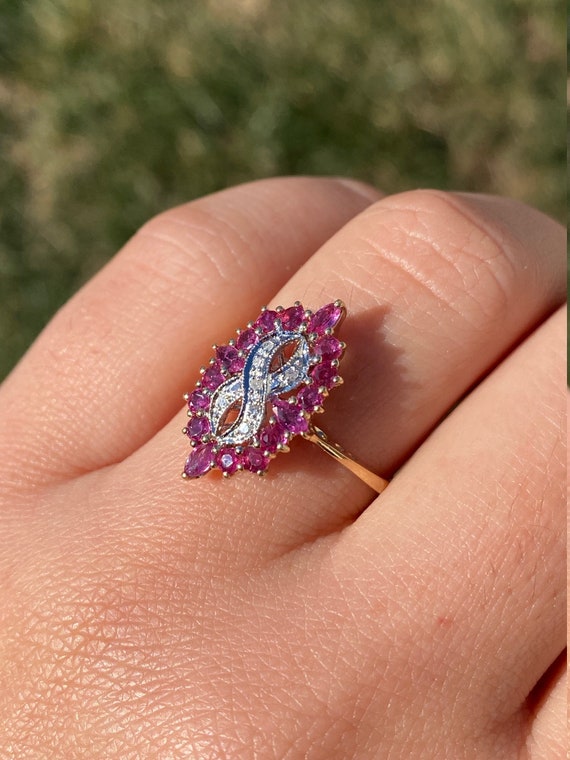 Ladies Yellow Gold Diamond and Ruby Ring - image 9