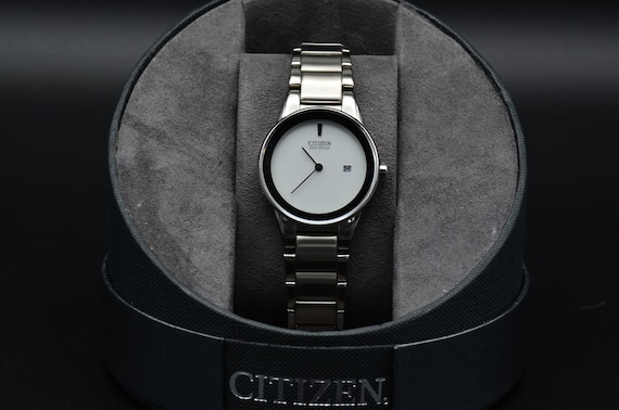 Citizen eco drive axiom black sale