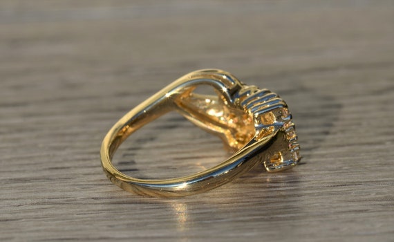 Ladies Vintage 14K Yellow Gold Diamond Ring - image 4