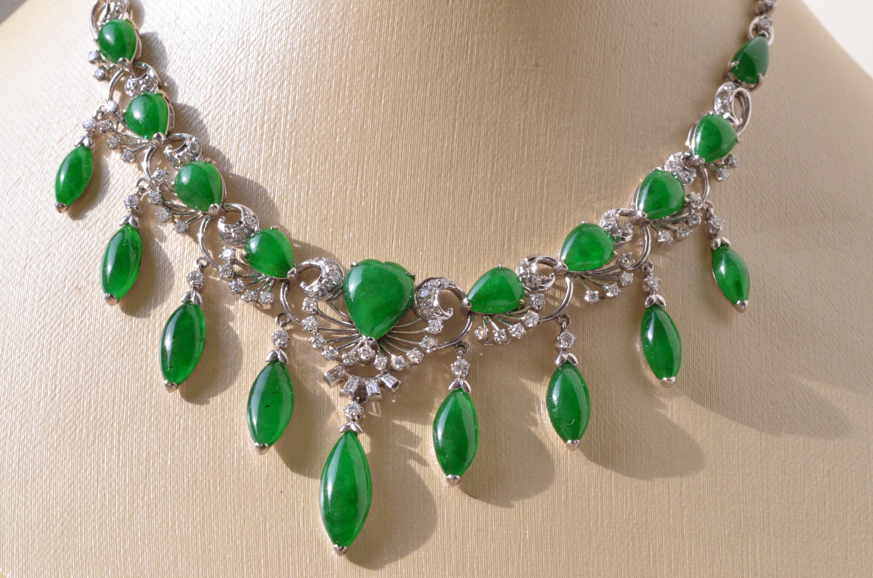 Outstanding Imperial Fei Cui Jadeite A Jade Necklace With Diamonds Etsy Denmark