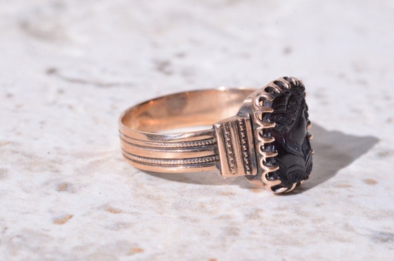 Victorian Rose Gold Ring set with Onyx Intaglio - image 2