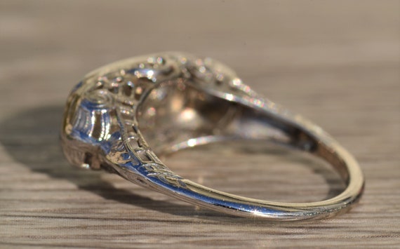 Antique Ladies Three Diamond Ring in 14K White Go… - image 3