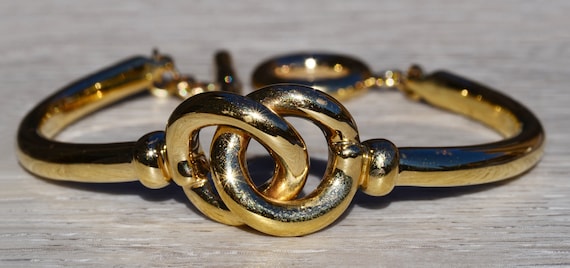 Ladies 14K Yellow Gold Horse Bit Toggle Bracelet - image 1