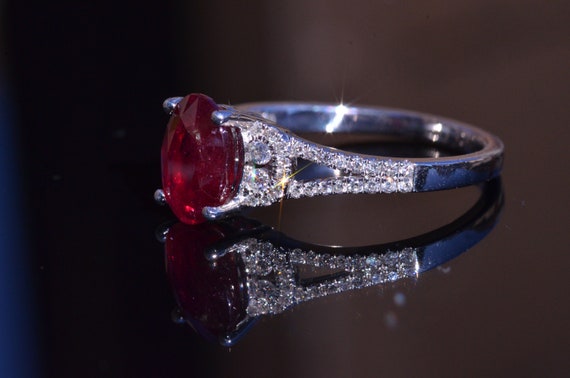 2.04 Carat Ruby in Custom 18 Karat White Gold Mou… - image 5