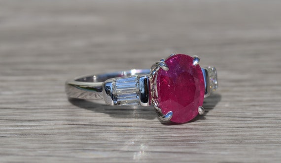 Ladies Vintage 14K Oval Ruby and Diamond Engageme… - image 2