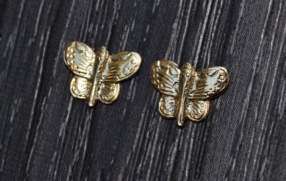 Ladies 14K Yellow Gold Butterfly Stud Earrings - image 2
