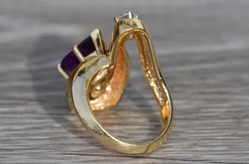 Ladies 14K Mid Century Modern Amethyst and Diamond Cocktail Ring image 3