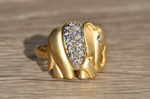 Signed 14K Gold and Diamond Elephant Ring - image 1