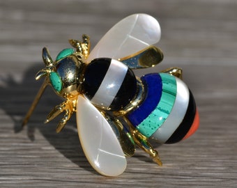 Asch Grossbardt Signed 14K Yellow Gold Bee Brooch set with Mother of Pearl, Onyx, Coral, Malachite