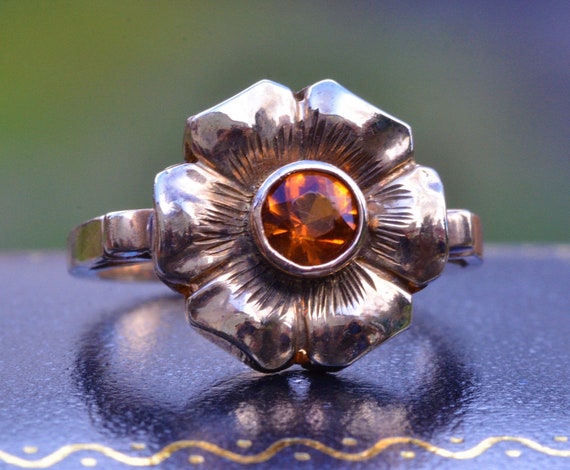 Vintage Flower ring set with Citrine Center - image 1
