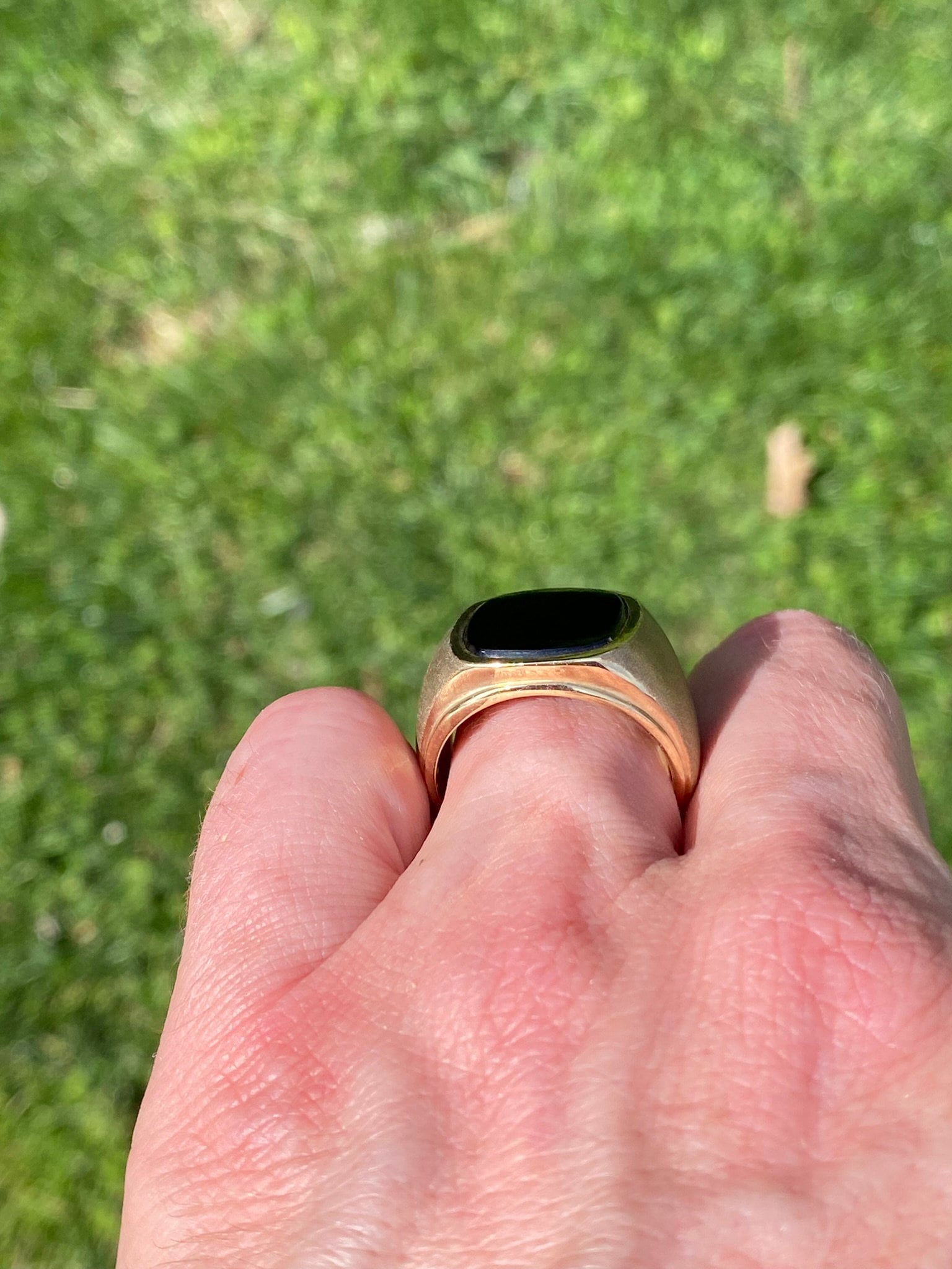 ヴィンテージ紳士用オニキスリング（イエローゴールド） - Etsy 日本