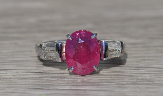 Ladies Vintage 14K Oval Ruby and Diamond Engageme… - image 5