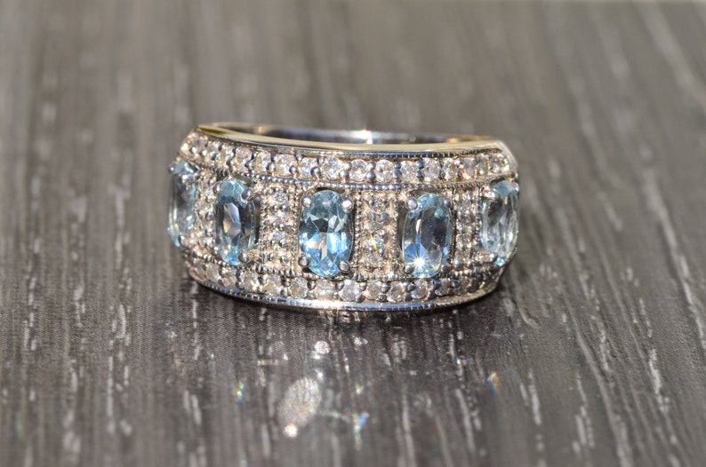 Vintage Aquamarine and Diamond Band in White Gold image 2