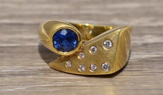 Mid Century Modern Sapphire and Diamond Ring - image 1