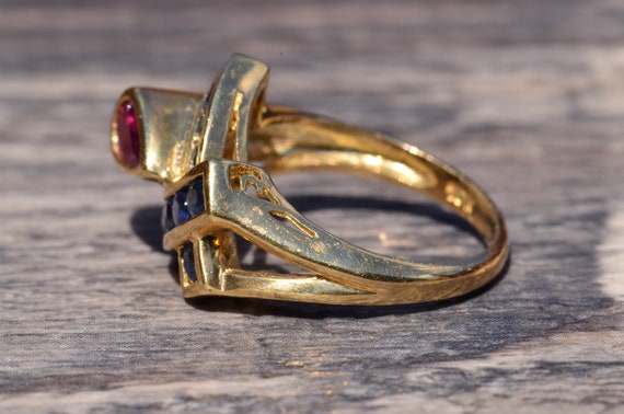 Vintage Yellow Gold Ruby & Sapphire Cocktail Ring - image 3