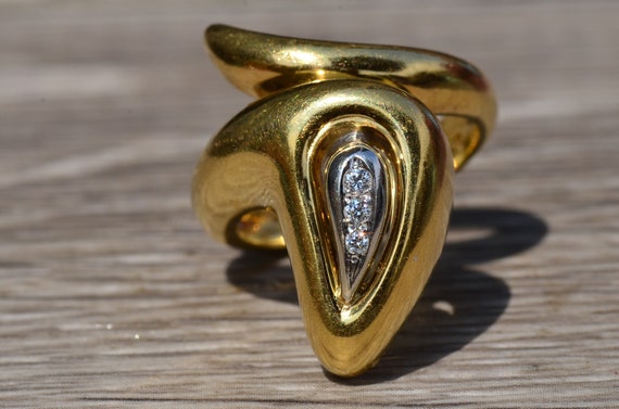 Ladies 18K Gold Italian Snake Style Ring set with… - image 6