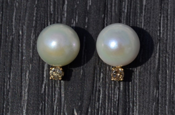 Ladies Pearl and Diamond Stud Earrings in 14K - image 1
