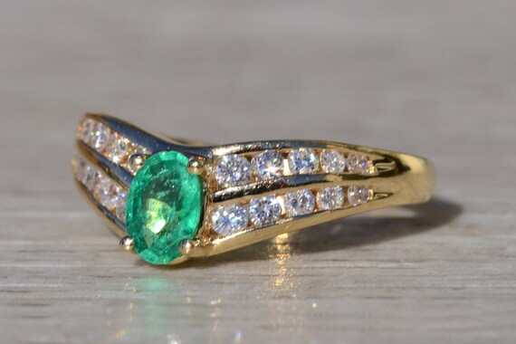 Ladies 14K Gold Emerald and Diamond Ring - image 2