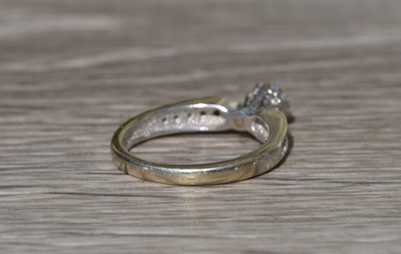 Ladies Vintage Halo Diamond Engagement Ring in 14K - image 4