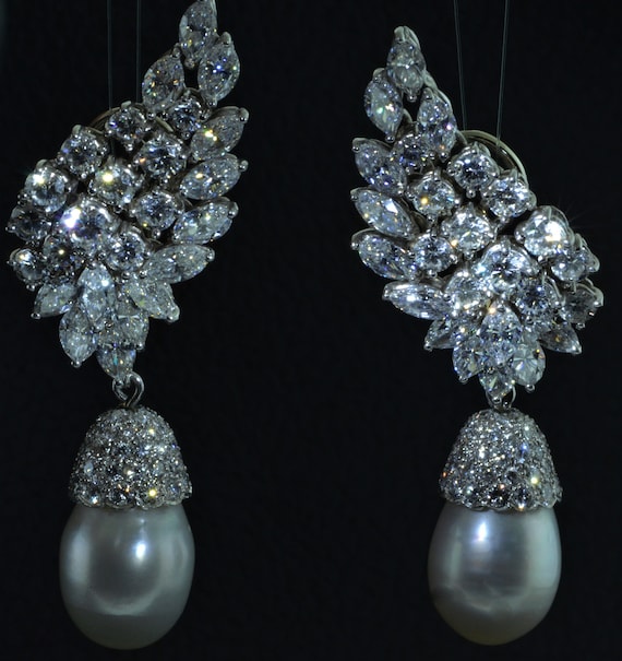 9ct White Gold Freshwater Pearl Diamond Top Drop Earrings