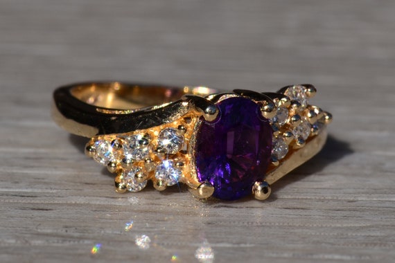 Rich Amethyst and Diamond Ring in Yellow Gold - image 5