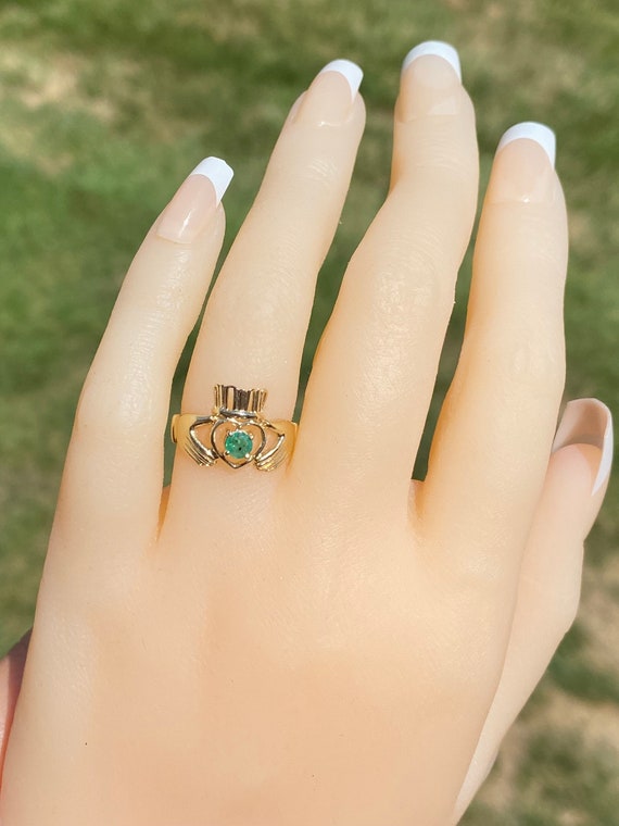 Ladies Yellow Gold Claddaugh Ring set with Emerald - image 7