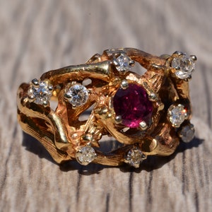 Vintage Arthur King Style Ruby & Diamond Ring - Etsy