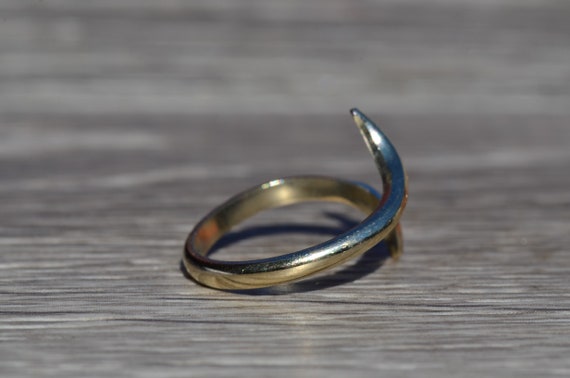 Simple Bypass Ring in White Gold - image 4