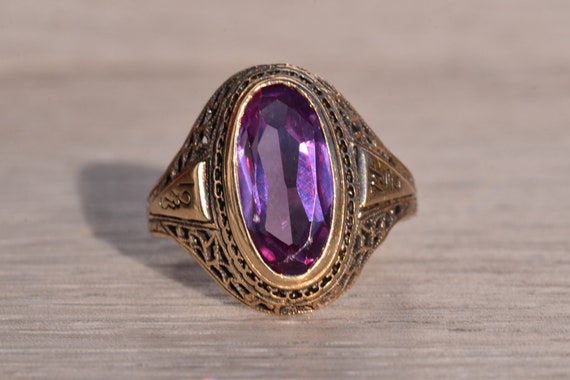 Elongated Oval Sapphire in Antique Filigree Ring - image 6