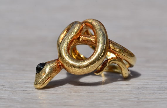 Ladies 18K Yellow Gold Snake Ring set with Peridot - image 2