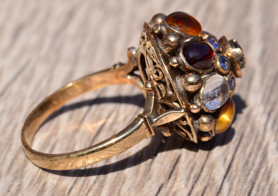 Antique Princess Ring Set in the Center With a Natural Blue Etsy