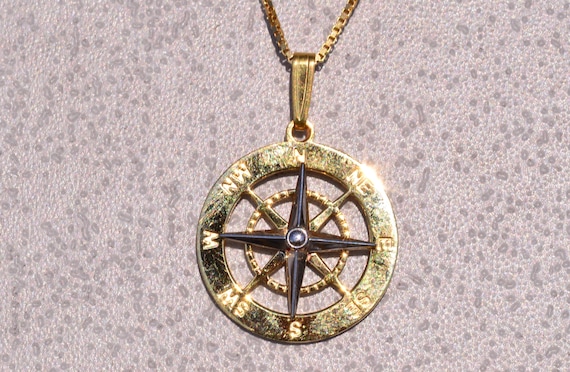 14k Gold Compass Pendant with 18'' Chain - Walmart.com