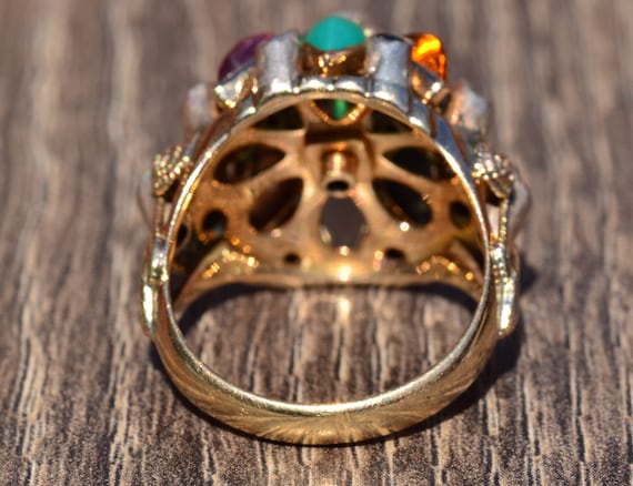 Antique Princess ring set with Sapphire Center - image 4