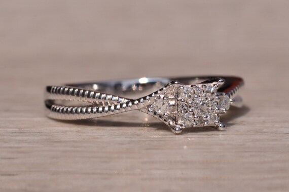 White Gold Promise Ring set with Natural Diamonds - image 5