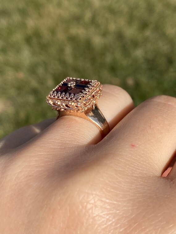 Ladies Antique Rose Gold and Garnet Cocktail Ring - image 10