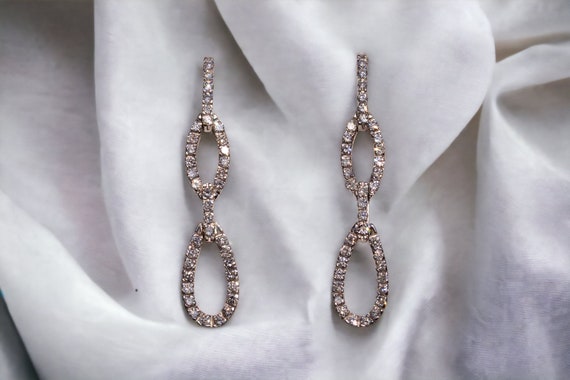 Diamond Dangler Earrings in White Gold - image 4