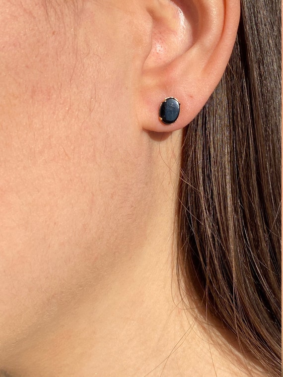 Ladies 14K Oval Onyx Stud Earrings - image 3
