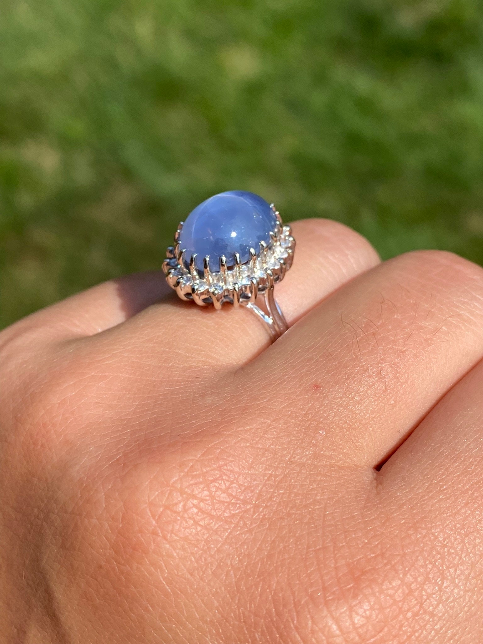 Star sapphire ring with diamonds deals