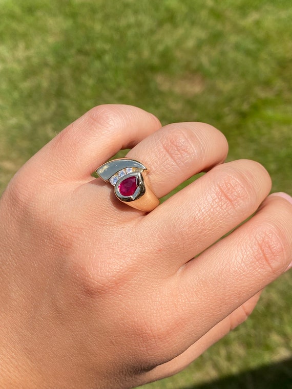 Ruby 2024 ring modern