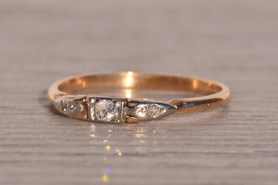 Antique Natural Diamond Band in Yellow Gold - image 2