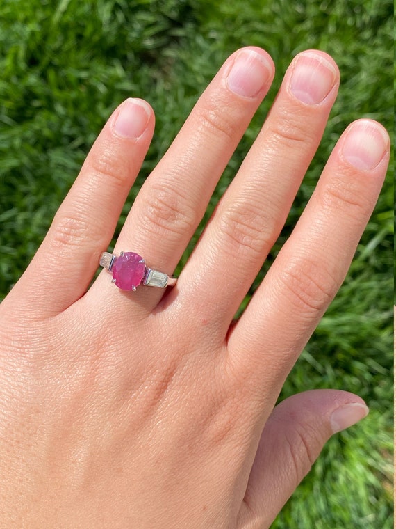 Ladies Vintage 14K Oval Ruby and Diamond Engageme… - image 6