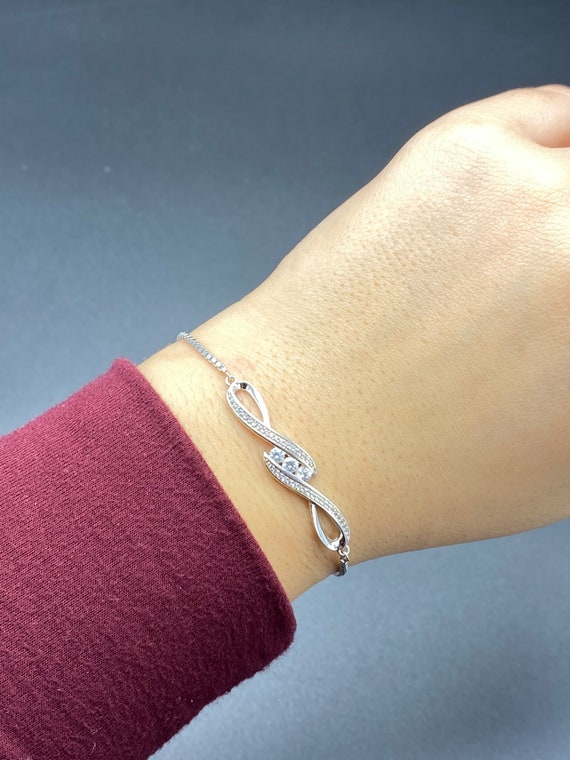 Ladies Adjustable Modified Infinity Bracelet in S… - image 4