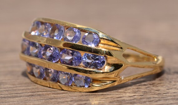 Contemporary Tanzanite Statement Ring - image 2