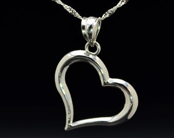 Ladies Contemporary 14K White Gold Heart Necklace