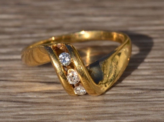 Ladies 14K Gold Modified Bypass Diamond Ring - image 1